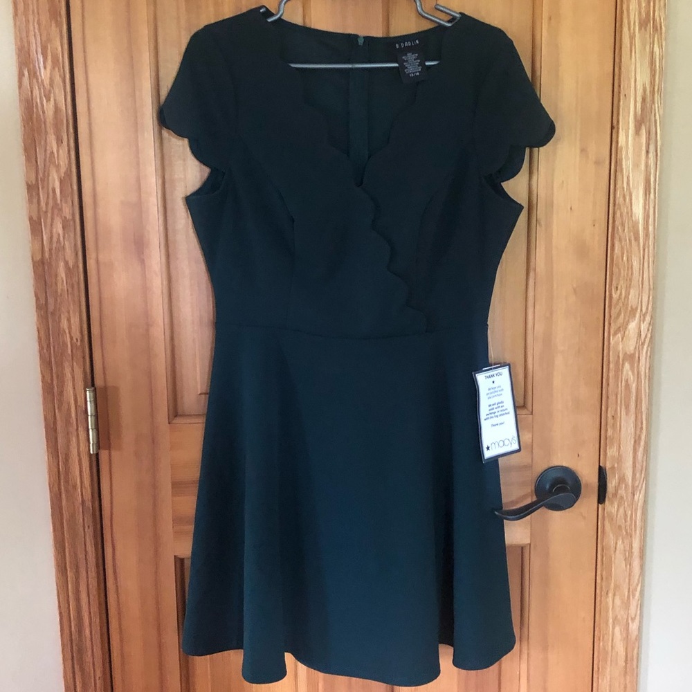 Scalloped Hunter Green Dress